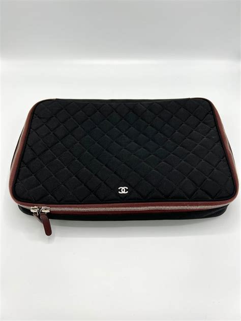 chanel pochette surprise|chanel patchwork pouch.